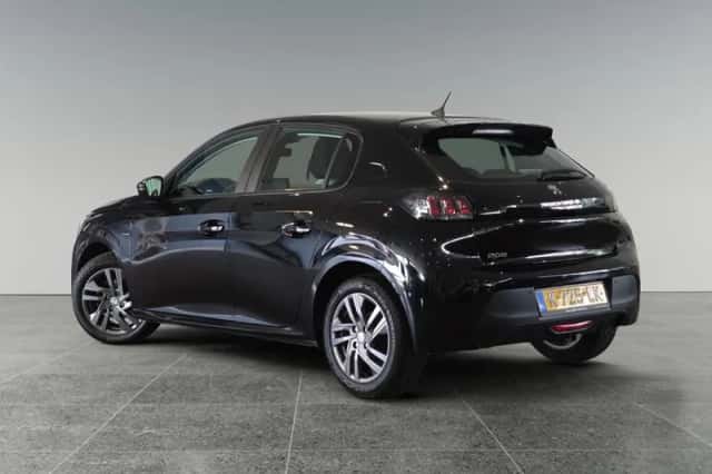 Peugeot 208 (2021) thumbnail 4
