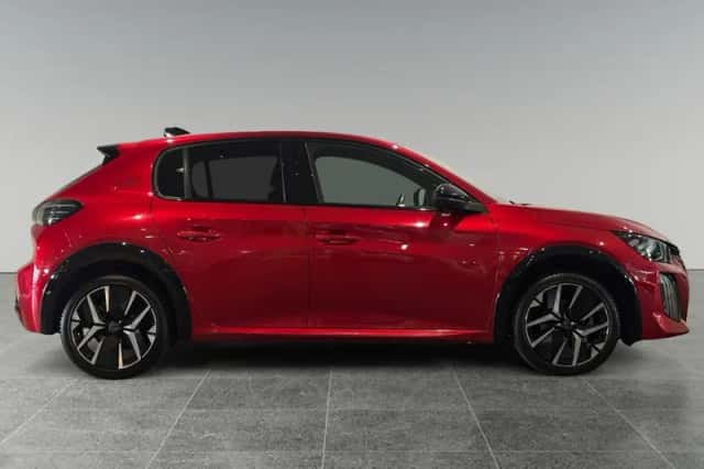 Peugeot 208 (2024) thumbnail 5