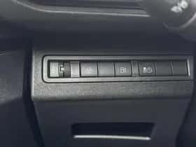 Peugeot 3008 (2024) thumbnail 26