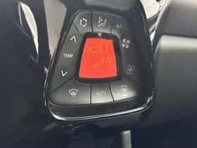 Peugeot 108 (2021) thumbnail 26