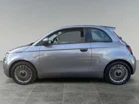Fiat 500e (2022) thumbnail 2