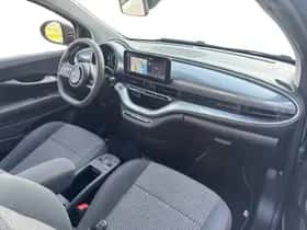 Fiat 500e (2022) thumbnail 12