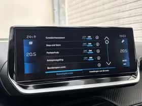Peugeot 208 (2022) thumbnail 32