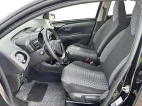 Peugeot 108 (2021) thumbnail 8