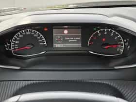 Peugeot 208 (2021) thumbnail 22