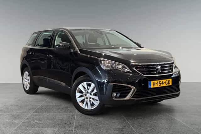 Peugeot 5008 (2020) thumbnail 3