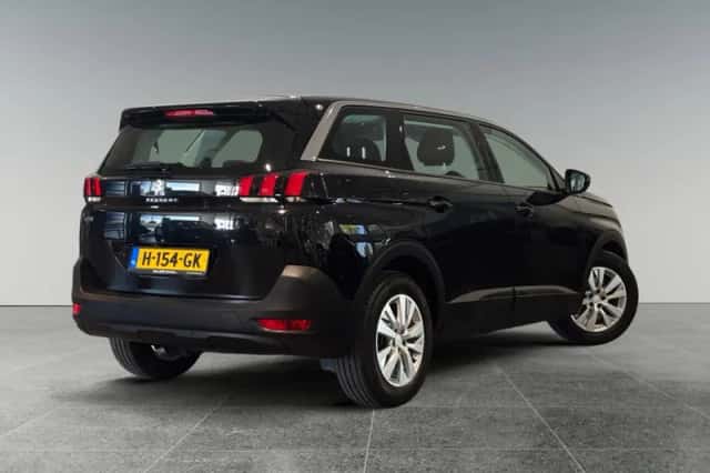 Peugeot 5008 (2020) thumbnail 5