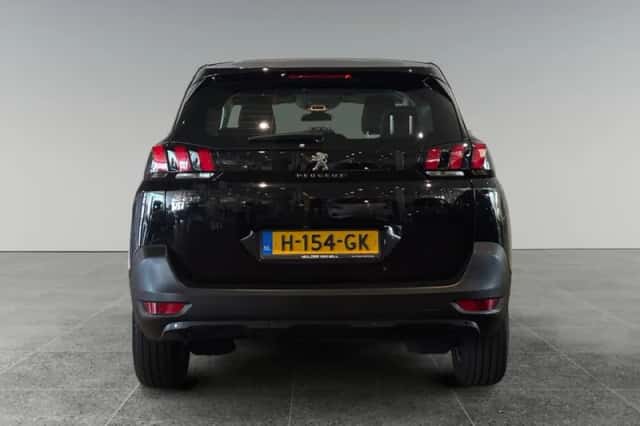 Peugeot 5008 (2020) thumbnail 6