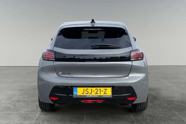 Peugeot e-208 (2025) thumbnail 3