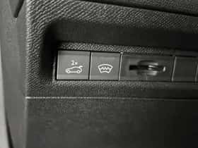 Peugeot 308 (2024) thumbnail 29