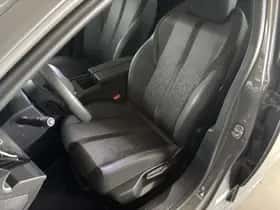 Peugeot 308 (2024) thumbnail 9