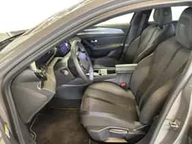 Peugeot 308 (2024) thumbnail 10