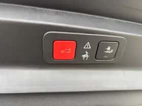 Peugeot 5008 (2019) thumbnail 29