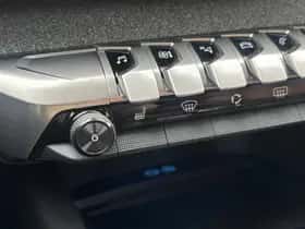Peugeot 5008 (2019) thumbnail 30