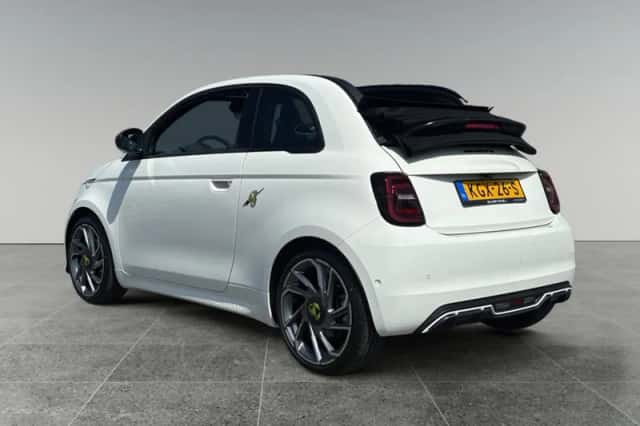 Abarth 500e (2026) thumbnail 6