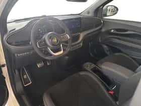 Abarth 500e (2026) thumbnail 10