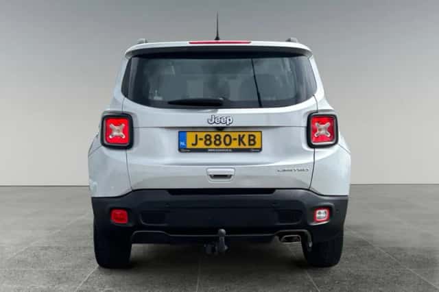Jeep Renegade (2020) thumbnail 4