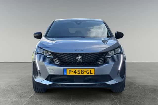 Peugeot 3008 (2022) thumbnail 2