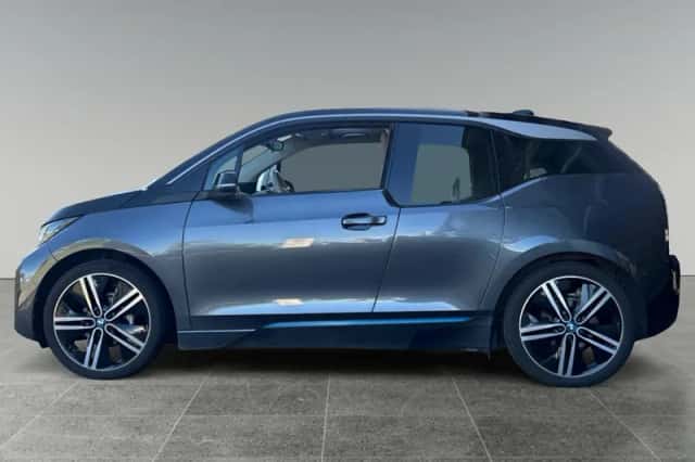 BMW i3 (2019) thumbnail 2