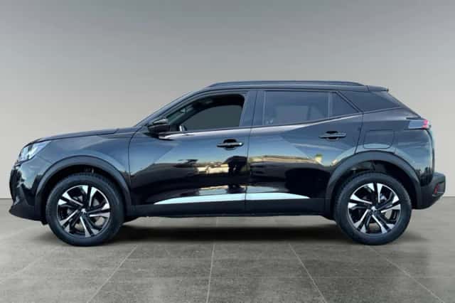 Peugeot 2008 (2023) thumbnail 4