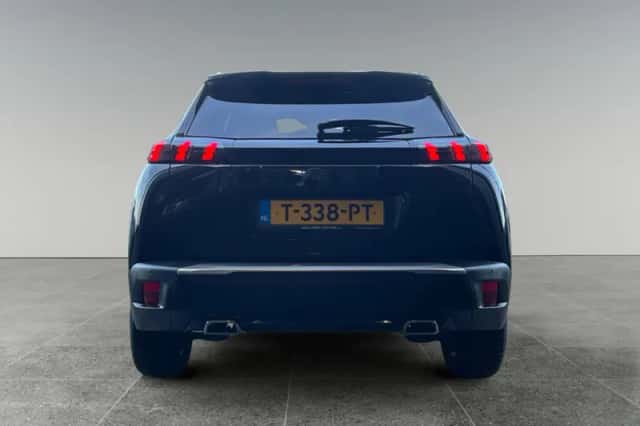 Peugeot 2008 (2023) thumbnail 6