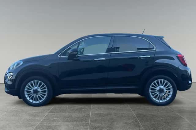 Fiat 500X (2022) thumbnail 2