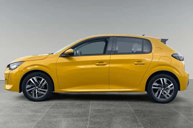 Peugeot 208 (2021) thumbnail 2