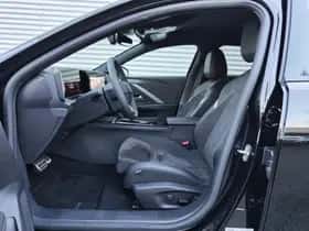 Opel Astra (2024) thumbnail 16