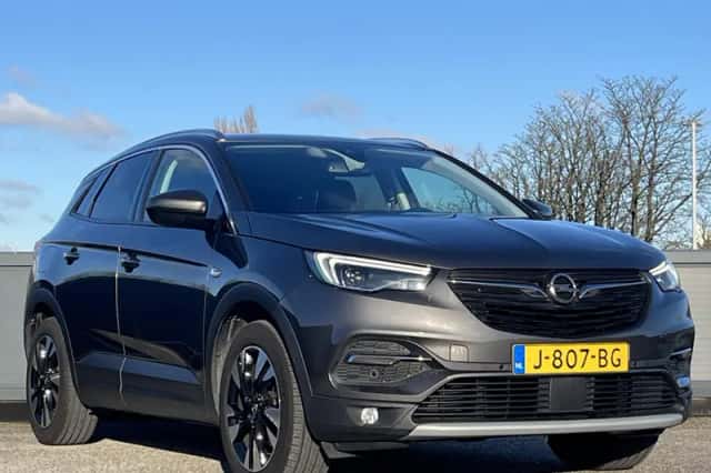 Opel Grandland X (2020) thumbnail 3