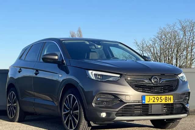 Opel Grandland X (2020) thumbnail 3