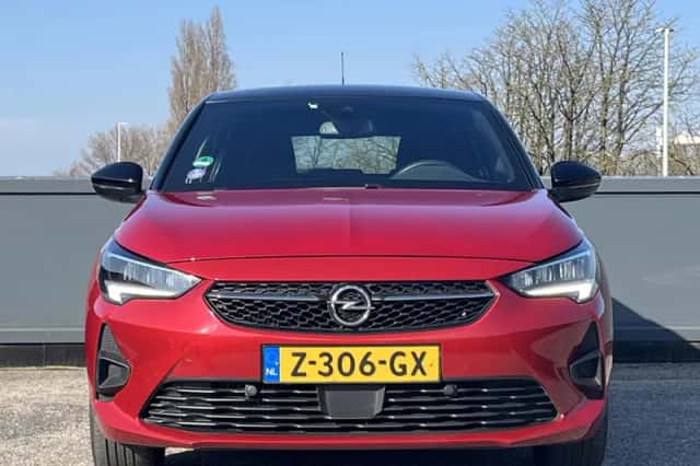 Opel Corsa (2023) thumbnail 2