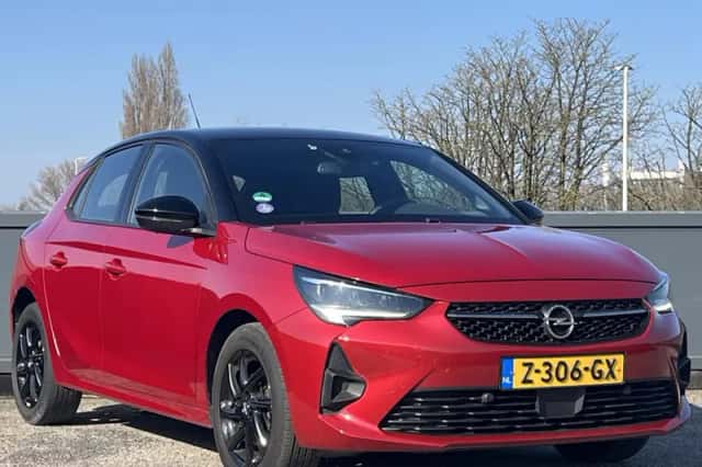 Opel Corsa (2023) thumbnail 3