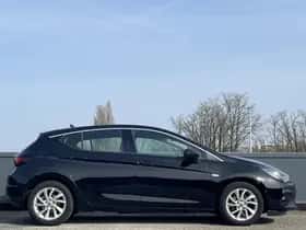 Opel Astra (2021) thumbnail 4
