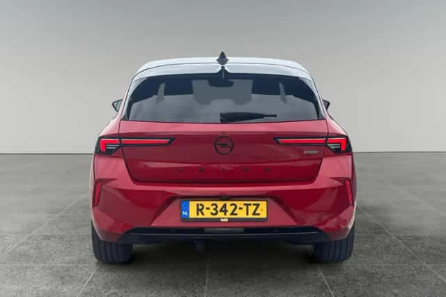 Opel Astra (2022) thumbnail 6