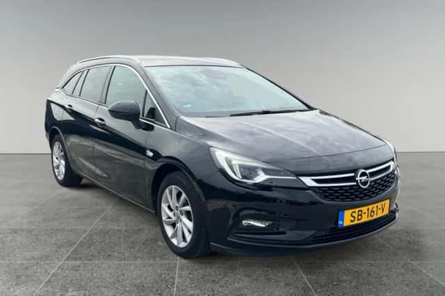 Opel Astra (2018) thumbnail 2