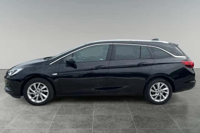 Opel Astra (2018) thumbnail 3