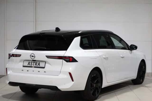 Opel Astra (2024) thumbnail 5
