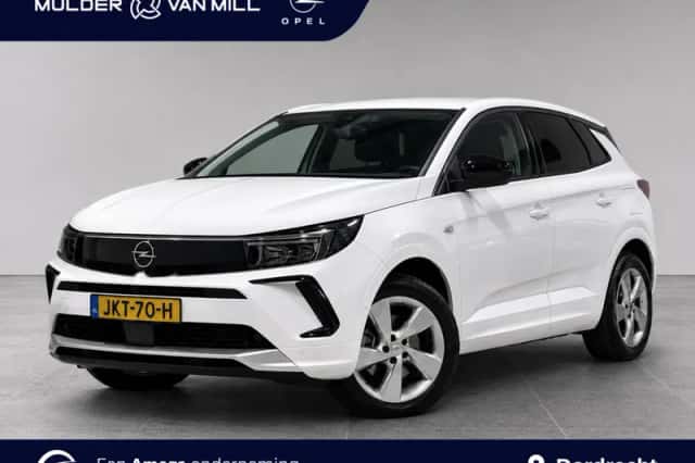 Opel Grandland (2023) thumbnail 1