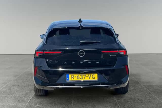 Opel Astra (2022) thumbnail 6