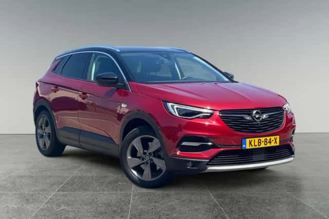 Opel Grandland X (2022) thumbnail 2