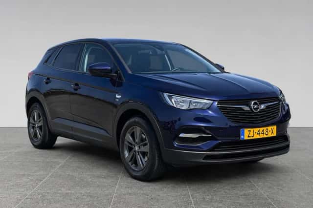 Opel Grandland X (2019) thumbnail 4
