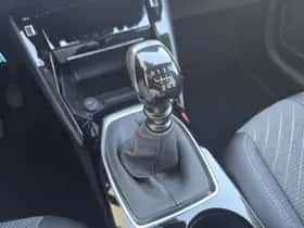 Peugeot 208 (2024) thumbnail 42