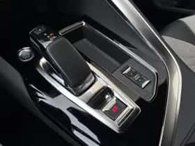 Peugeot 3008 (2021) thumbnail 34