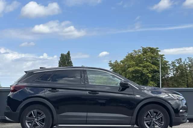 Opel Grandland X (2020) thumbnail 4