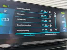 Peugeot 3008 (2021) thumbnail 35