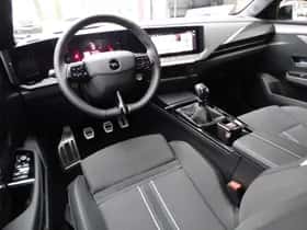 Opel Astra (2024) thumbnail 15