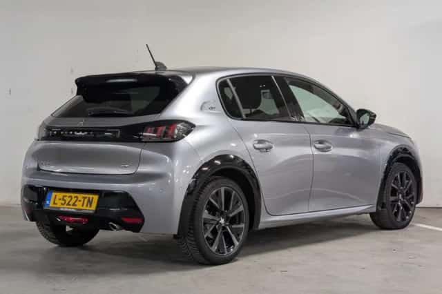 Peugeot 208 (2021) thumbnail 2