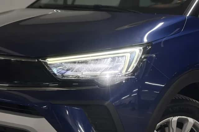 Opel Crossland (2021) thumbnail 2