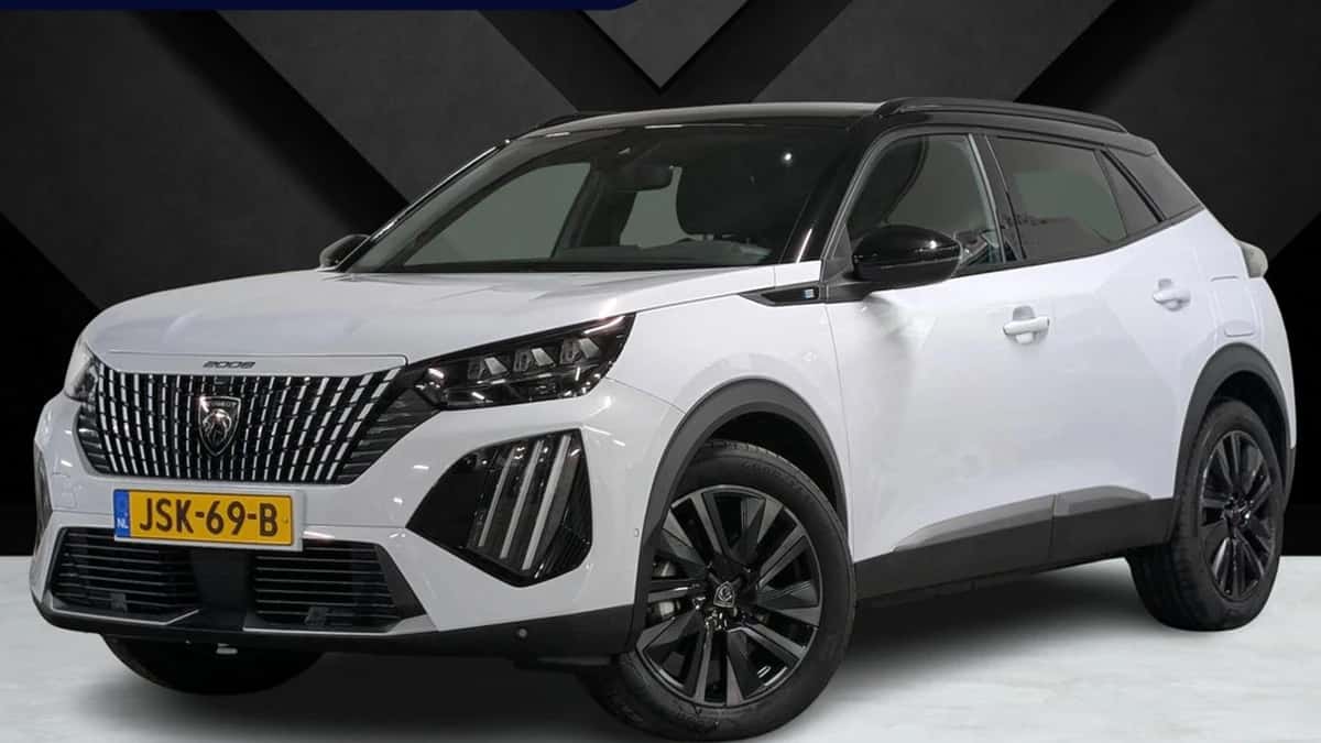 Peugeot e-2008 (2025) — foto 1