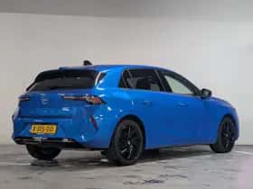 Opel Astra (2021) thumbnail 2
